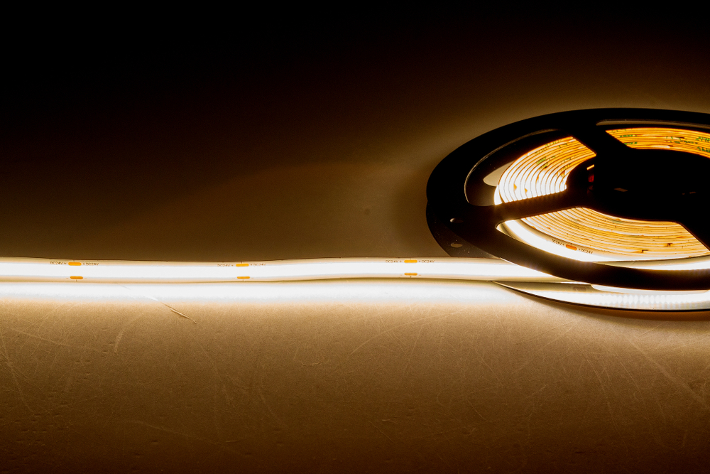 Светодиодная лента COB, тепло-белая,  512 д/м 3000K,  14W/m,  1400 Lm/m, IP20,  CRI&gt;95