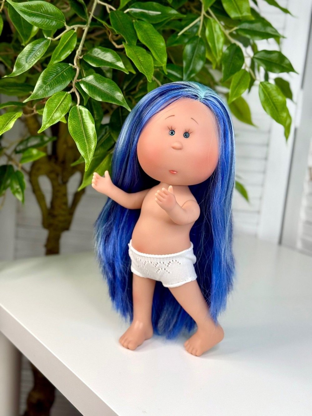 Кукла Nines виниловая 30см MIA без одежды (3000W15A2)