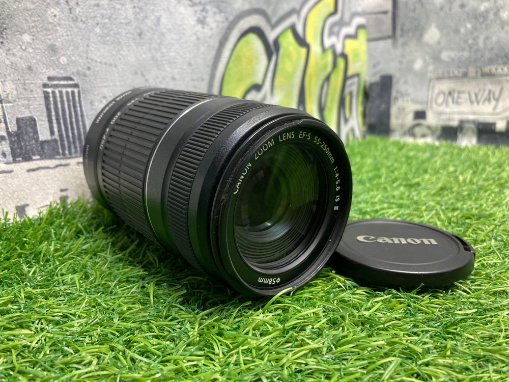 Canon EF-S 55-250mm 4.0-5.6 IS II