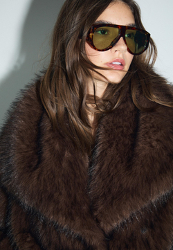 STRADIVARIUS Укороченная шуба из искусственного меха, коричневый