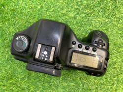 Canon EOS 5D
