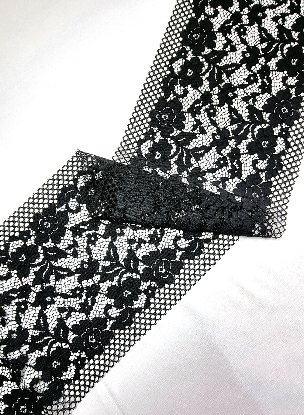 Кружево малоэластичное чёрное К034