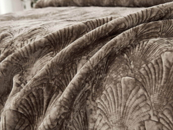 Покрывало 240x260 Sofi De MarkO Розалин цвета капучино