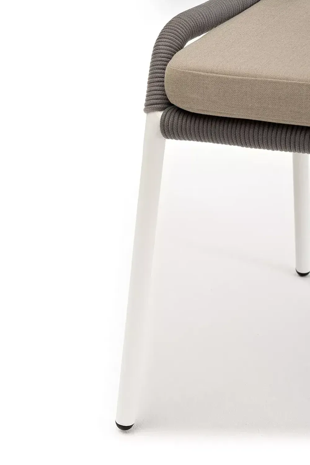 "Милан" стул плетеный из роупа, каркас алюминий белый шагрень, роуп светло-серый круглый, ткань бежевая