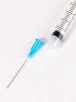 Шприц медицинский 3 мл для инъекций с иглой LUER-лок 0,6*32 мм, стерильный одноразовый (10 шт. в уп.)