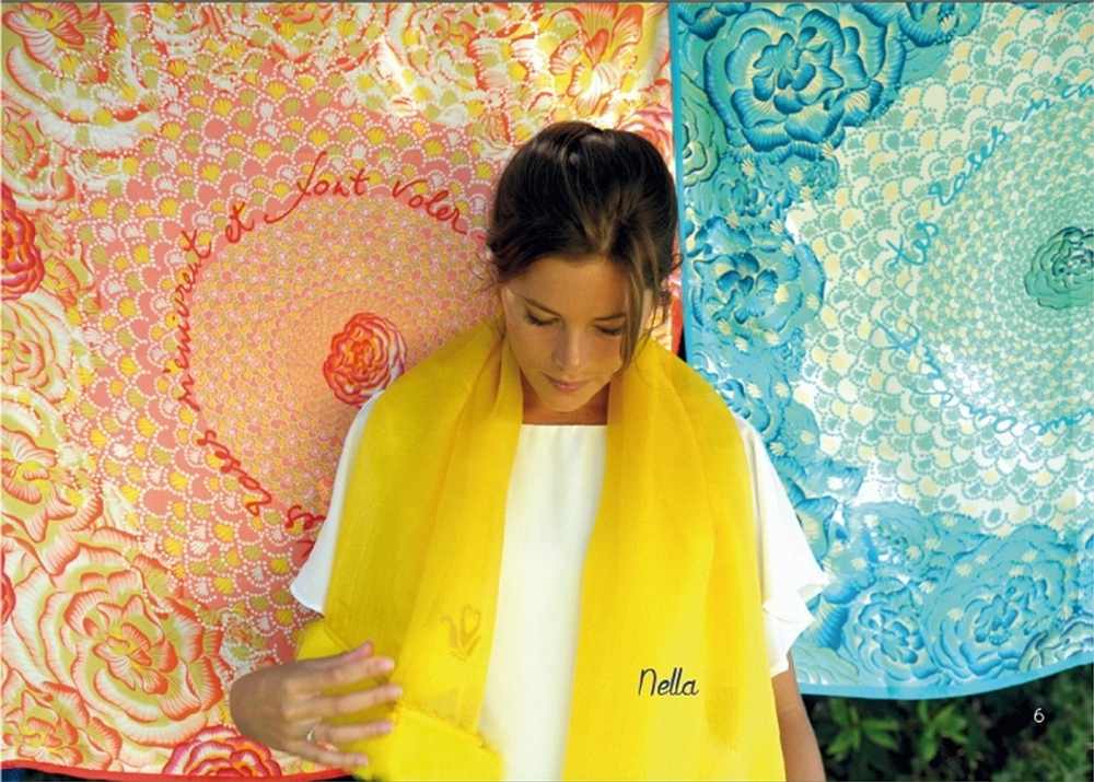 Платок 90x90 Petrusse Rosalia Bleu ROSALIA_B