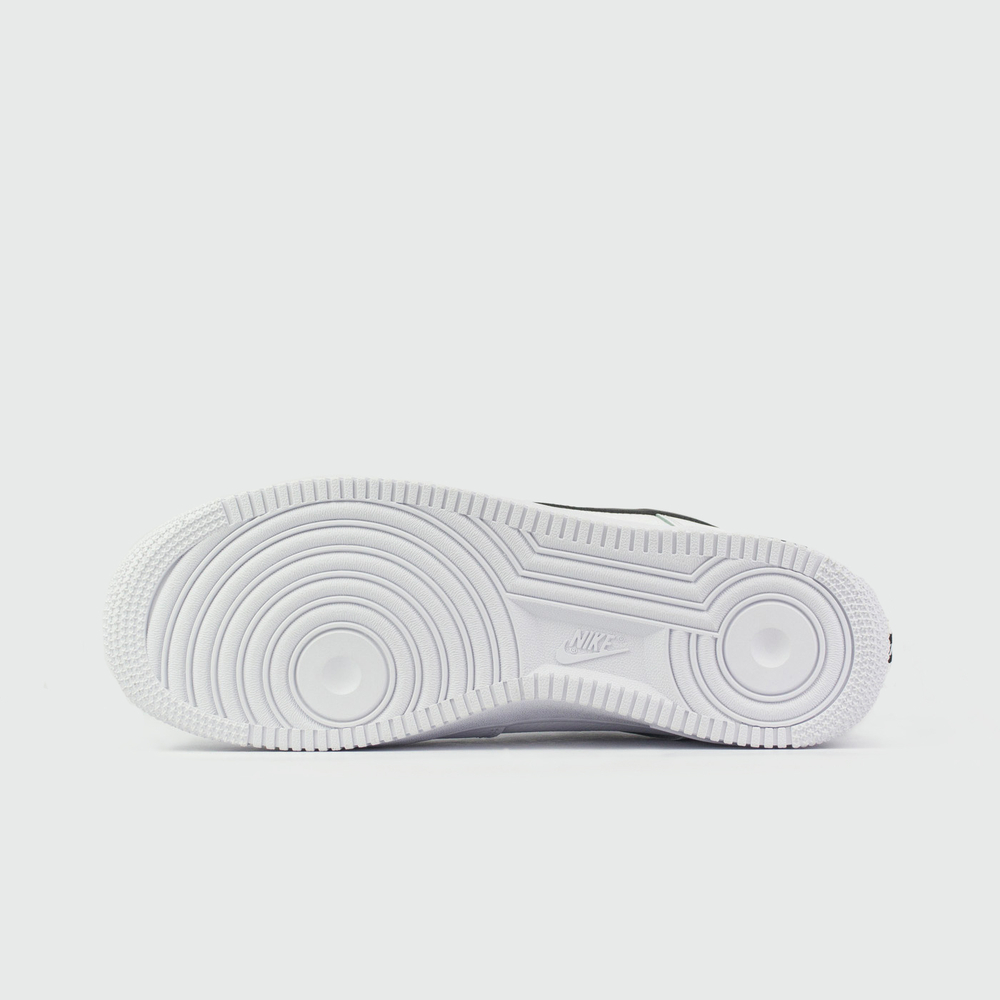 Кроссовки Nike Air Force 1 Low 07 LV8 Wmns White / Black new