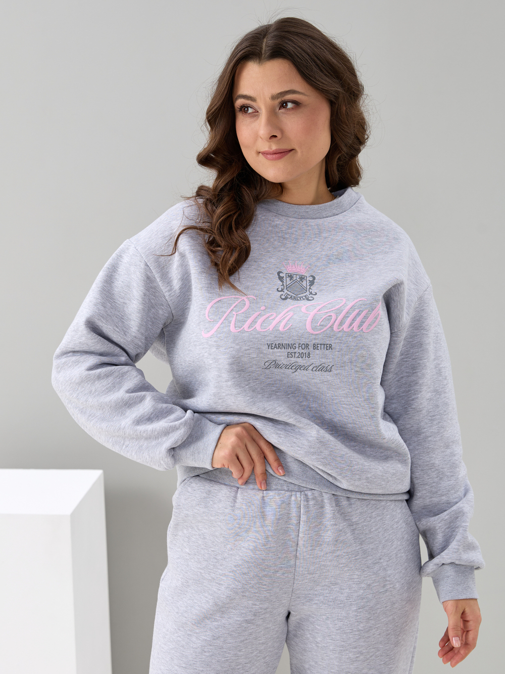 Костюм с брюками КБфн-090/серый-меланж-п