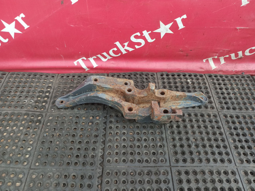 Кронштейн пневморессоры левый