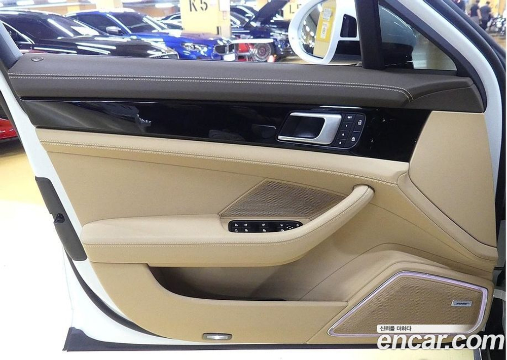 Porsche Panamera (971) 2.9 AWD Executive (03.2022)
