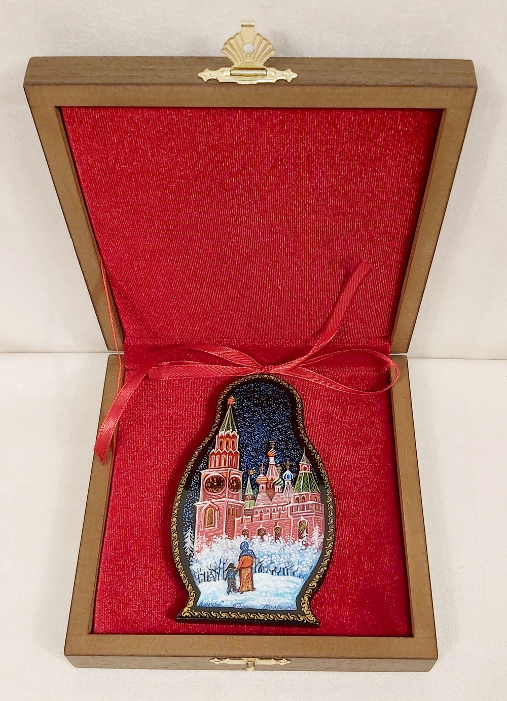 Сувенир "Матрешка" с росписью Палех в подарочном футляре