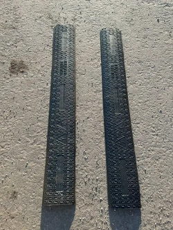 Гибкий кабель-канал для проводов (кабельный трап, капа) резиновый, черный, напольный, 1 канал 39*15 мм., 1000мм*140мм*25мм