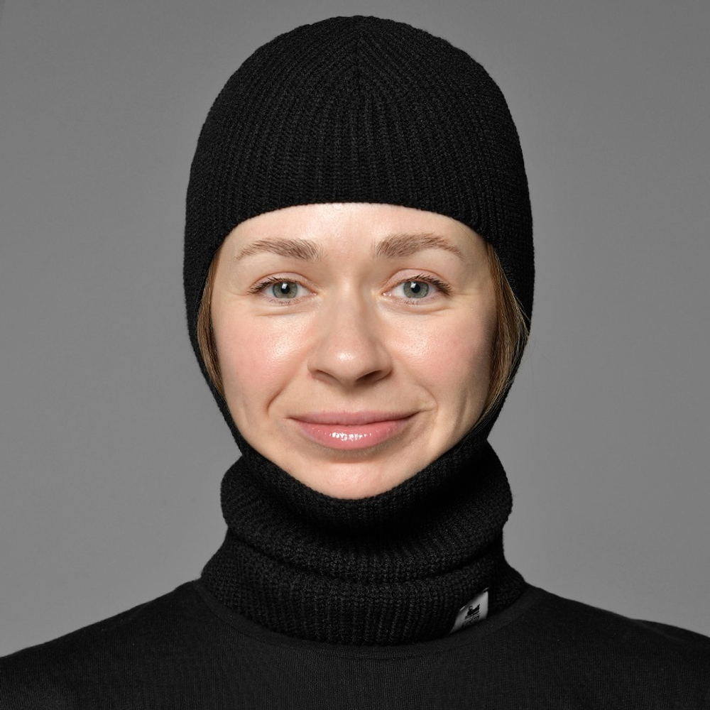 Капор Kusto, Черный