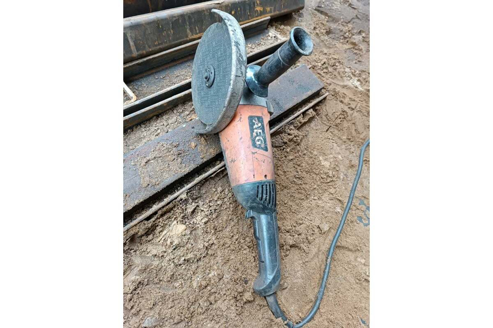 Угловая шлифмашина AEG WS 2200-230DMS 4935428500
