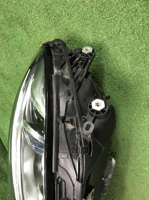 Фара левая Mercedes GLE W166 (2015-2018) LED