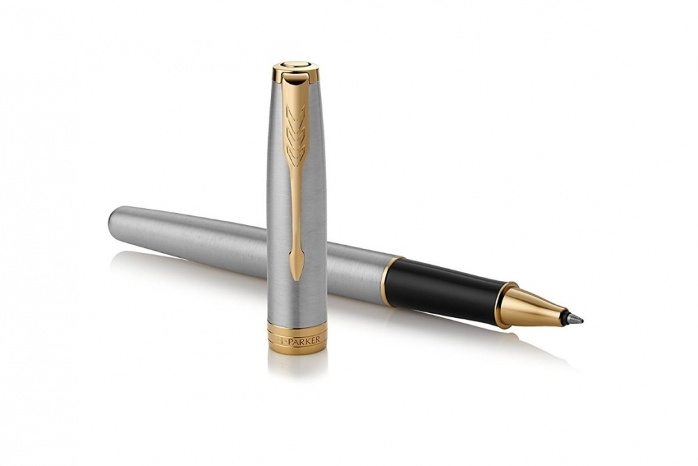 Ручка роллер Parker Sonnet Stainless Steel GT 1931506, стержень: F, цвет чернил: black, в подарочной упаковке