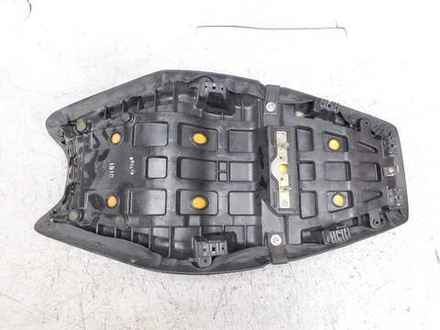 Сиденье Kawasaki ZZR1400 ZXT40A 051059