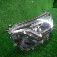 Фара левая Toyota Rav 4 CA40 (2015-2019) LED