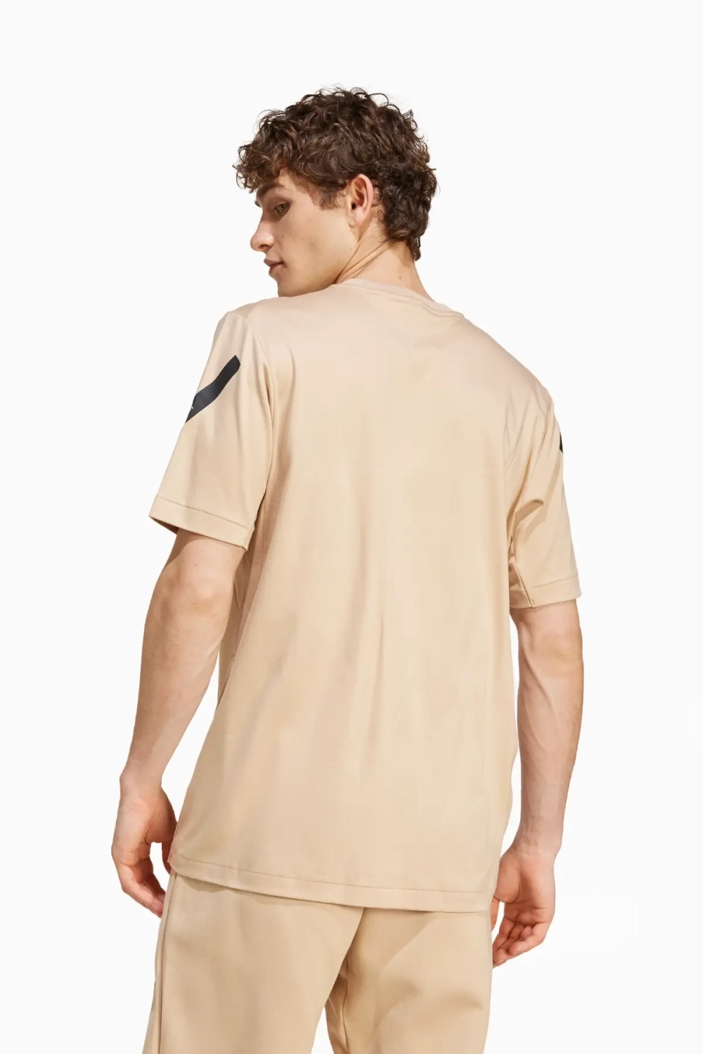 Футболка adidas Z.N.E. Tee - бежевый