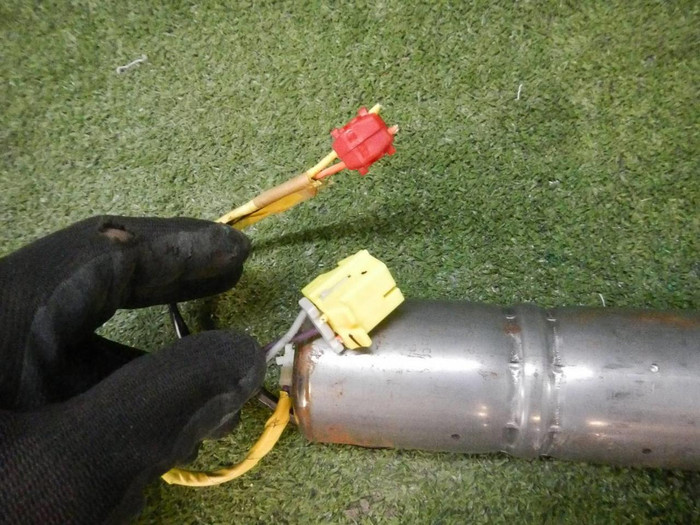 Пиропатрон подушки безопасности Cadillac Escalade 4 (2014-2020)