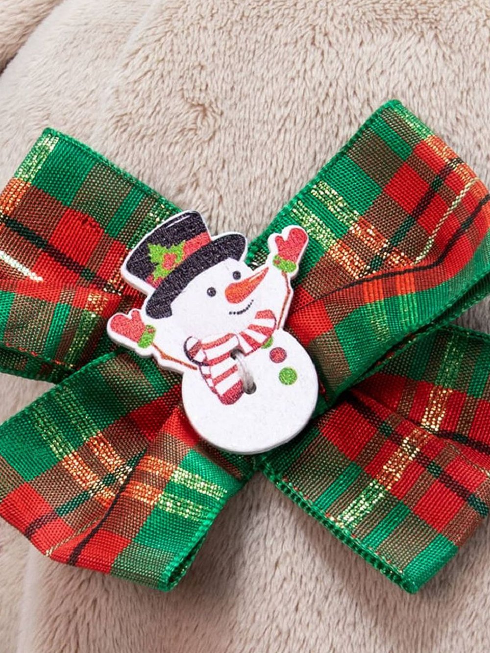 Зайка Ми в зелёной юбке с бантом (23 см)