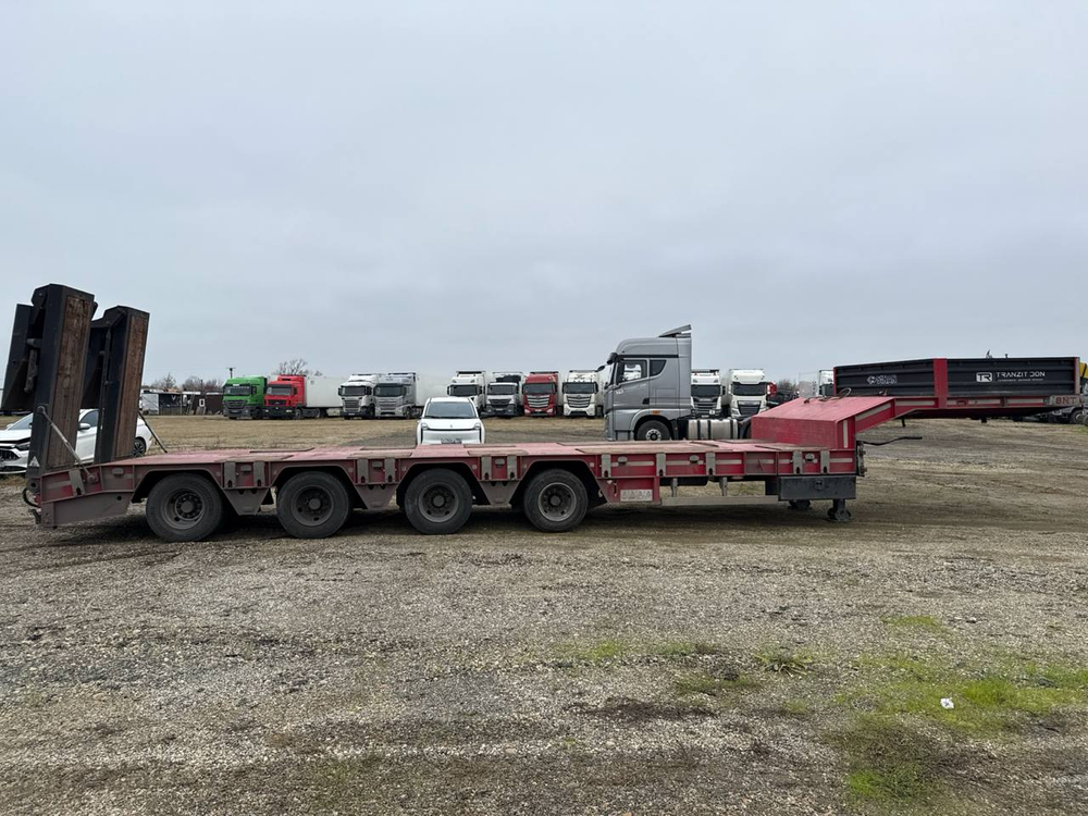 SINANLI TANKER ST4* Полуприцеп тяжеловоз 4 оси ST4FLF (Раздвижной)
