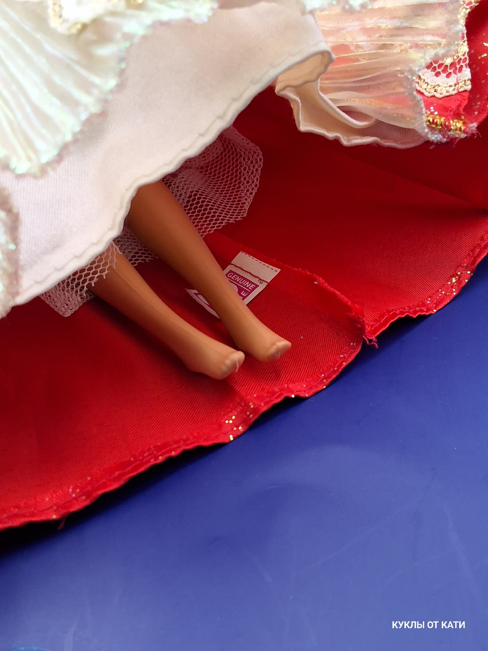 Кукла Барби винтаж Happy Holidays Barbie (brunette) Special Edition Mattel 1997год . 033551