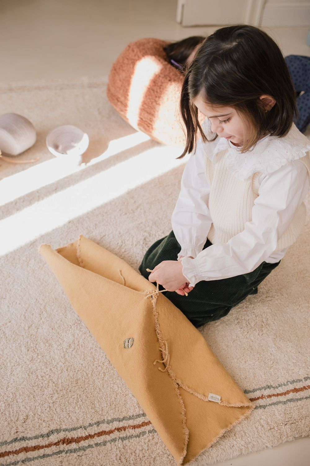 Lorena Canals Nectar to Honey Small World Green Toy