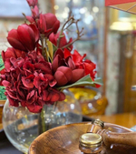 Букет красный в стекле