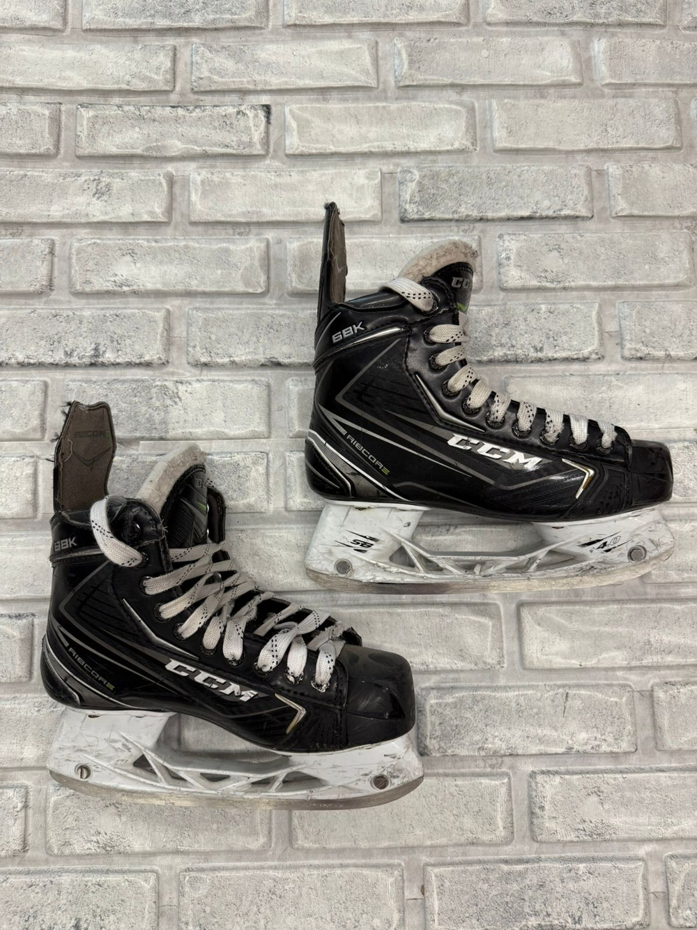 CCM ribcor 68k JR 4.5W (EUR 37,5)