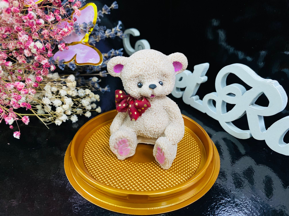 Шоколадная фигурка Мишка с бантом  (глазурь)