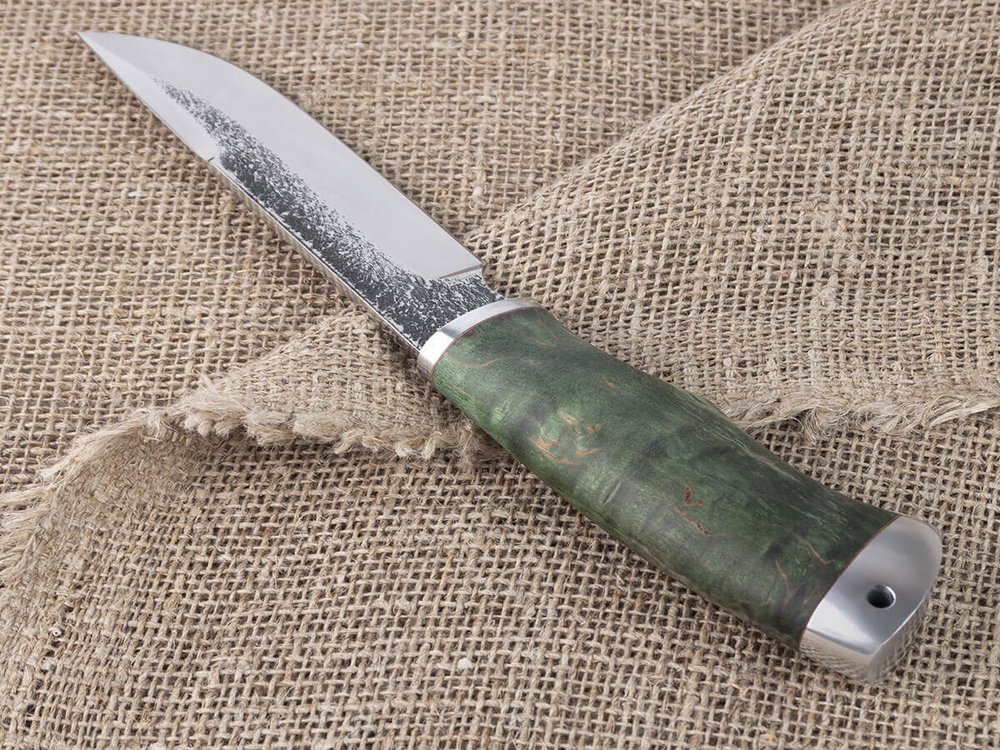 Шкуросъемный нож "Енот", сталь Bohler N690, рукоять зелёная стабилизированная береза