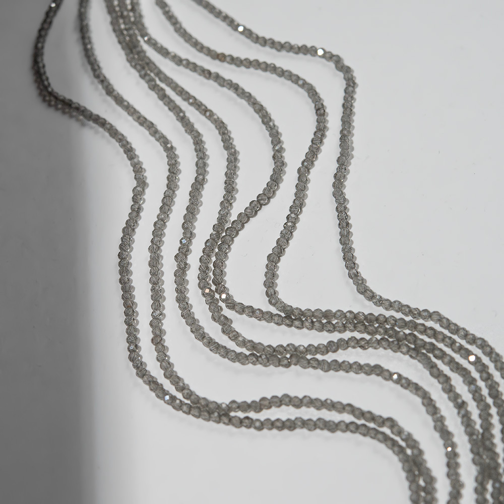 Селенит (имитация), оттенок "Noir" 2мм, шар, микроогранка