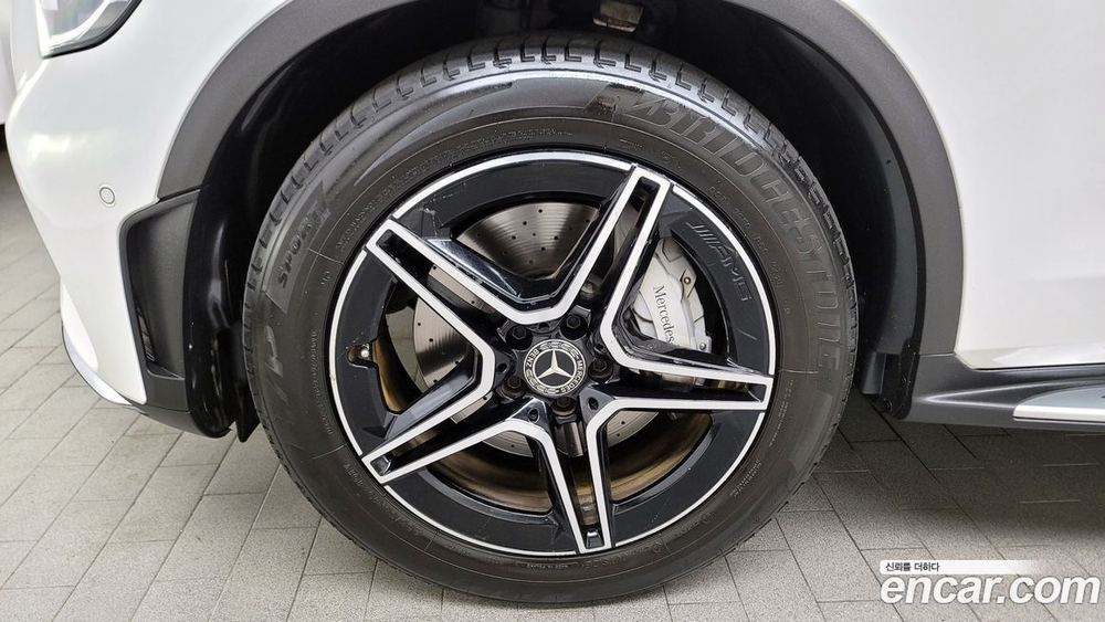 Mercedes-Benz GLC-Class X253 GLC300 4MATIC Premium (04.2020)