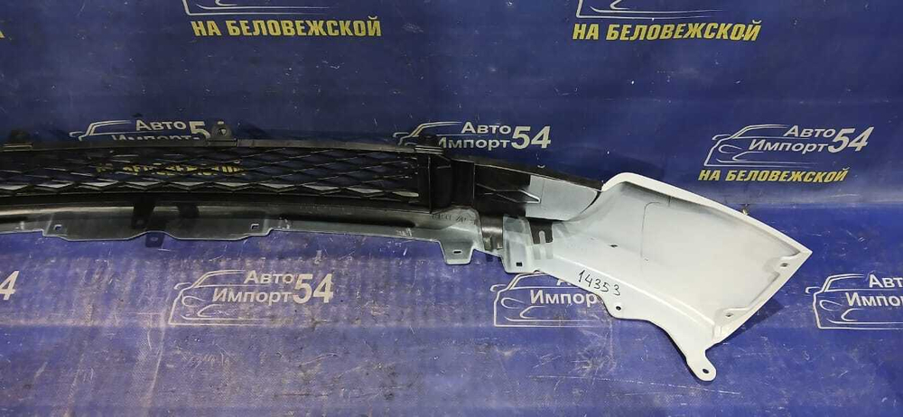 Бампер передний TOYOTA PROBOX 2002-2014