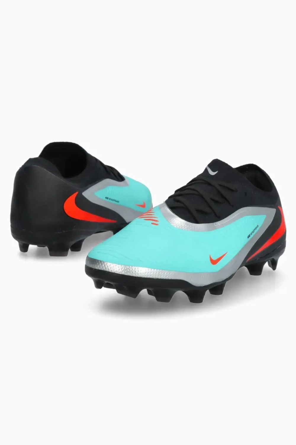 Бутсы Nike Phantom 6 Low Pro FG/MG Junior