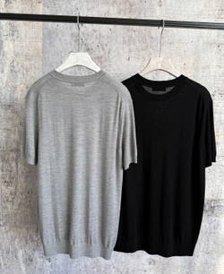 Футболка Prada