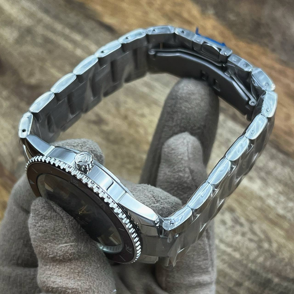Часы Rado