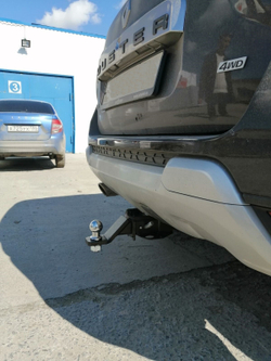 Фаркоп с элект. Smart, на Renault Duster FA 0170-E (с 2011 по 2015 г.в. с 2015 по 2021 г.в.с 2021 г.в.) (паспорт и сертификат в комплекте) Бизон