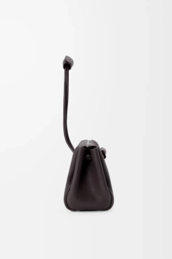 Loewe Маленькая сумка Madrid из мягкой зернистой телячьей кожи, темно-коричневый