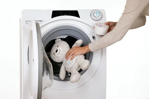 Мягкая игрушка-проектор Chicco Мишка ночник с мелодиями Бежевый