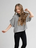 Черно-белый костюм для девочки в полоску