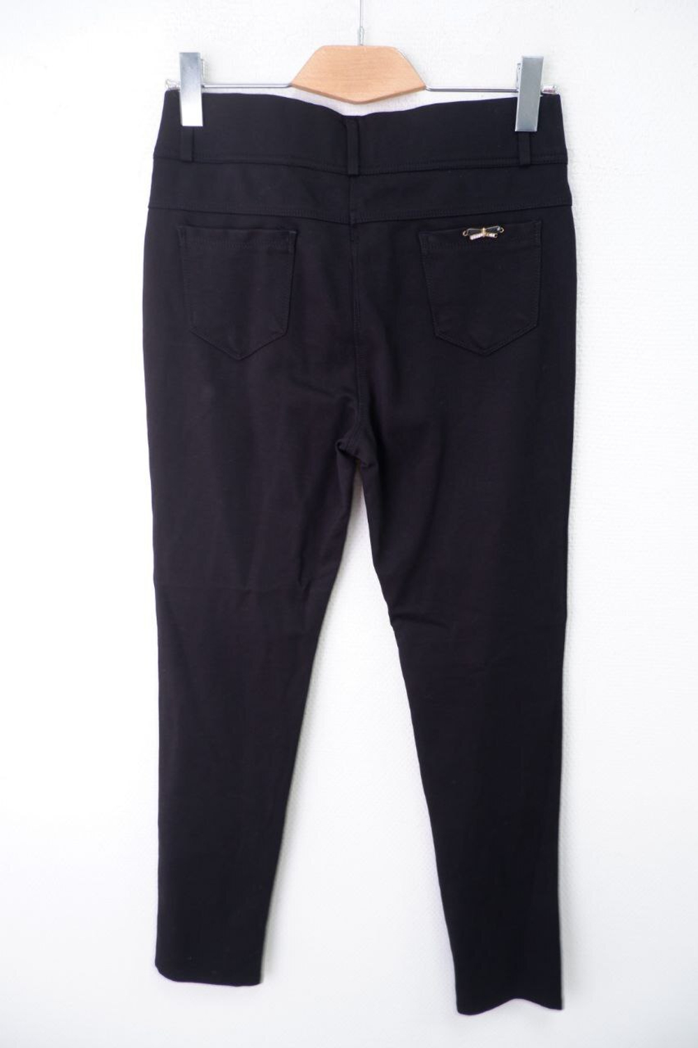 Брюки базовые черные 44 размер