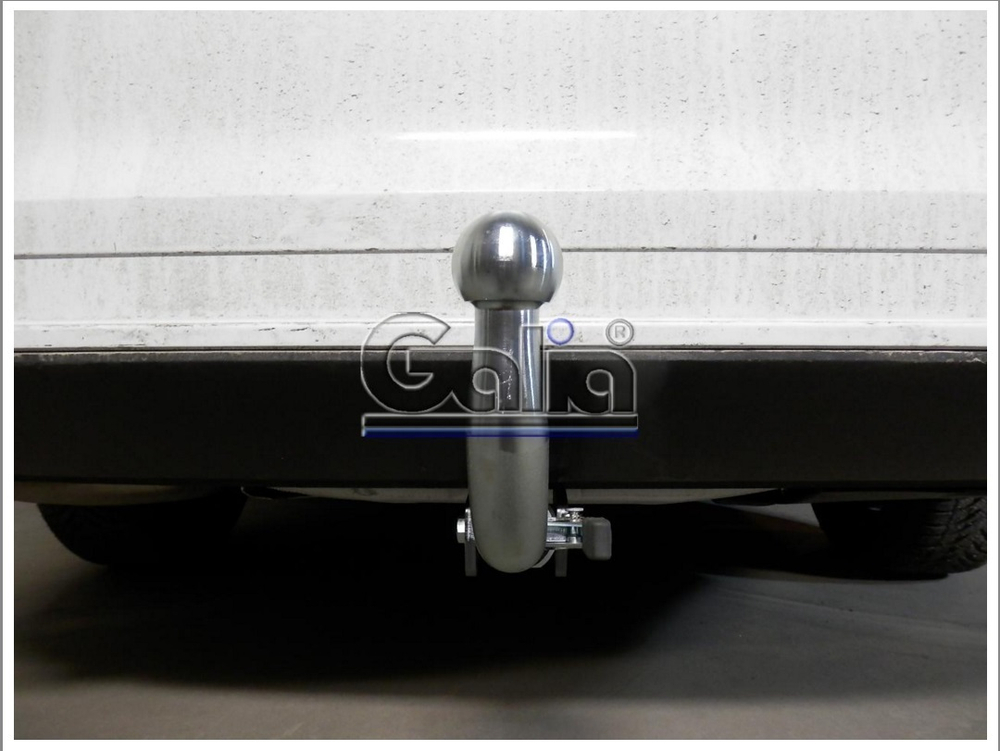 Оцинкованный фаркоп на Volkswagen Jetta 2010-2019 (без электрики), Galia V077C