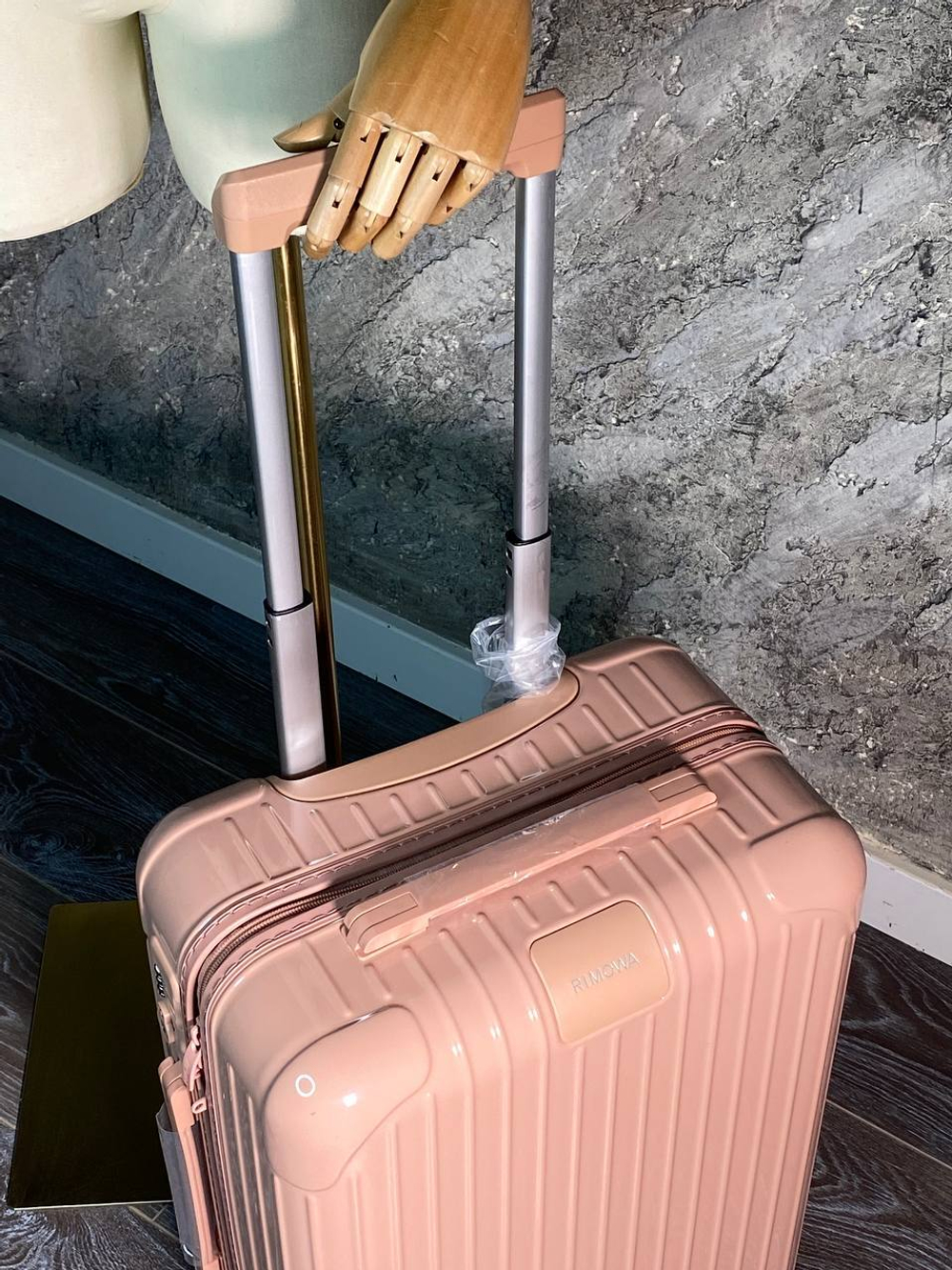 Чемодан Rimowa
