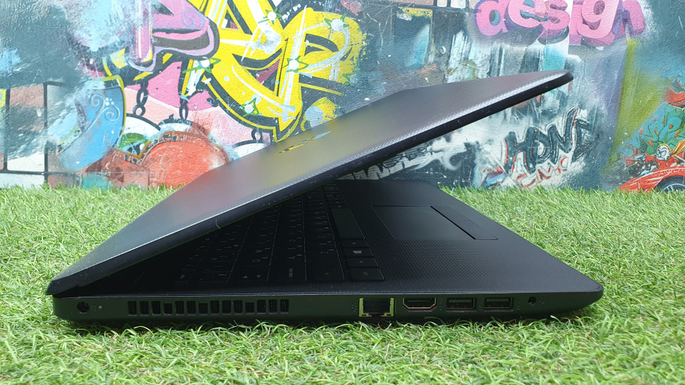 Ноутбук HP FHD покупка/продажа