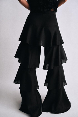 ZARA БРЮКИ С ВОЛАНАМИ И РАМИ — ZW COLLECTION, ЧЕРНЫЙ