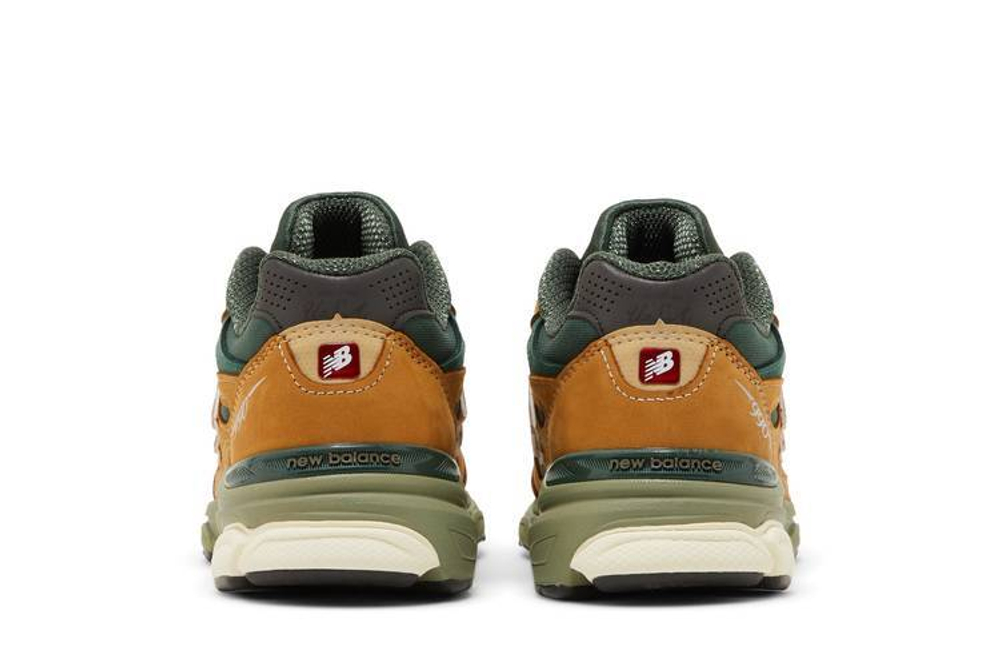 Кроссовки Teddy Santis X New Balance Nb 990 V3 "Brown Olive"