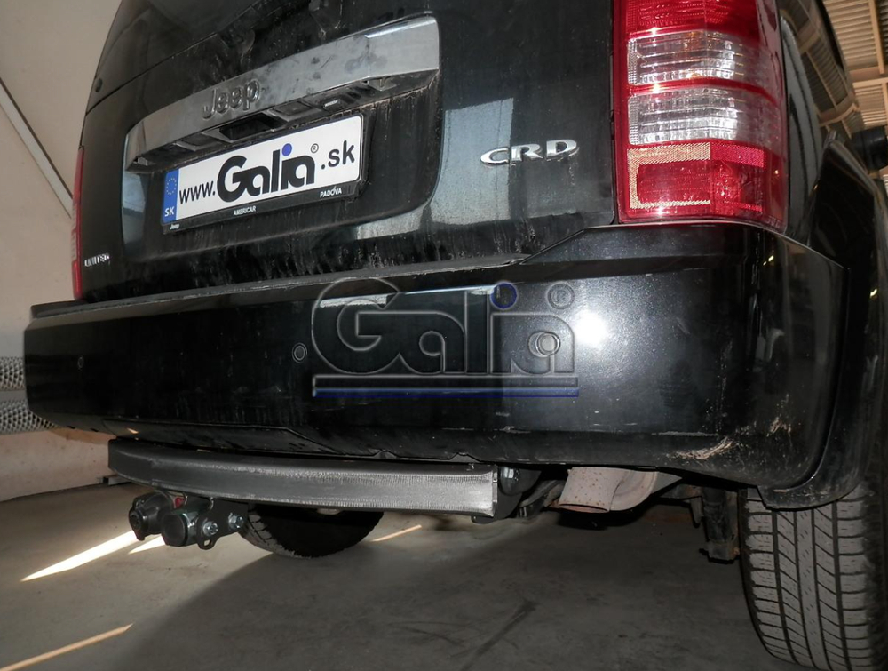 Фаркоп оцинкованный Galia J009C для Jeep Cherokee 2007-2013, Dodge Nitro 2007-2012(паспорт и сертификат в комплекте)(без электрики)