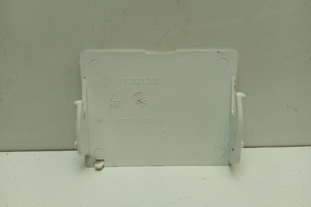 ZWG7102V кт137 Крышка сливного фильтра для стиральной машины Zanussi ZWG7102V б/у